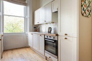 Apartment (1 Bedroom) | Private kitchen