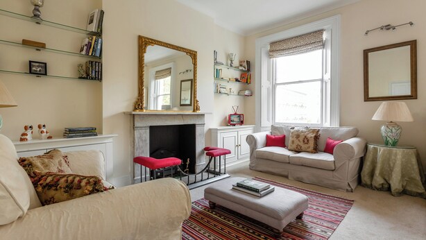 Apartment (1 Bedroom) | Living area | Fireplace - Stanhope Gardens X (London)
