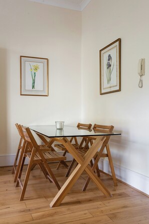 Dining - Stanhope Gardens X (London)