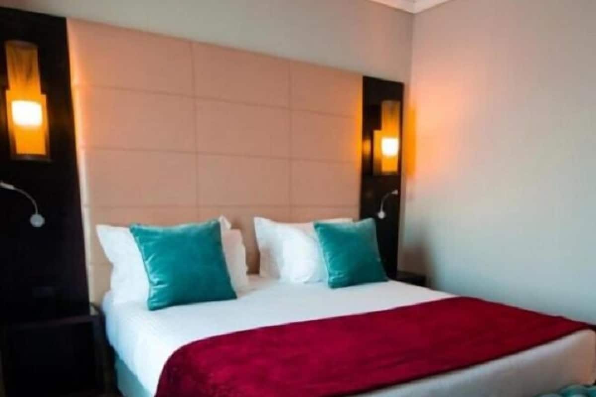 In-room safe, blackout curtains, cots/infant beds, free WiFi