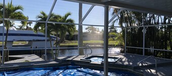 3BD/3BA w/Electric Dock/Heated Pool; SUMMER VACA; Gulf Access – BUDGET FRIENDLY!