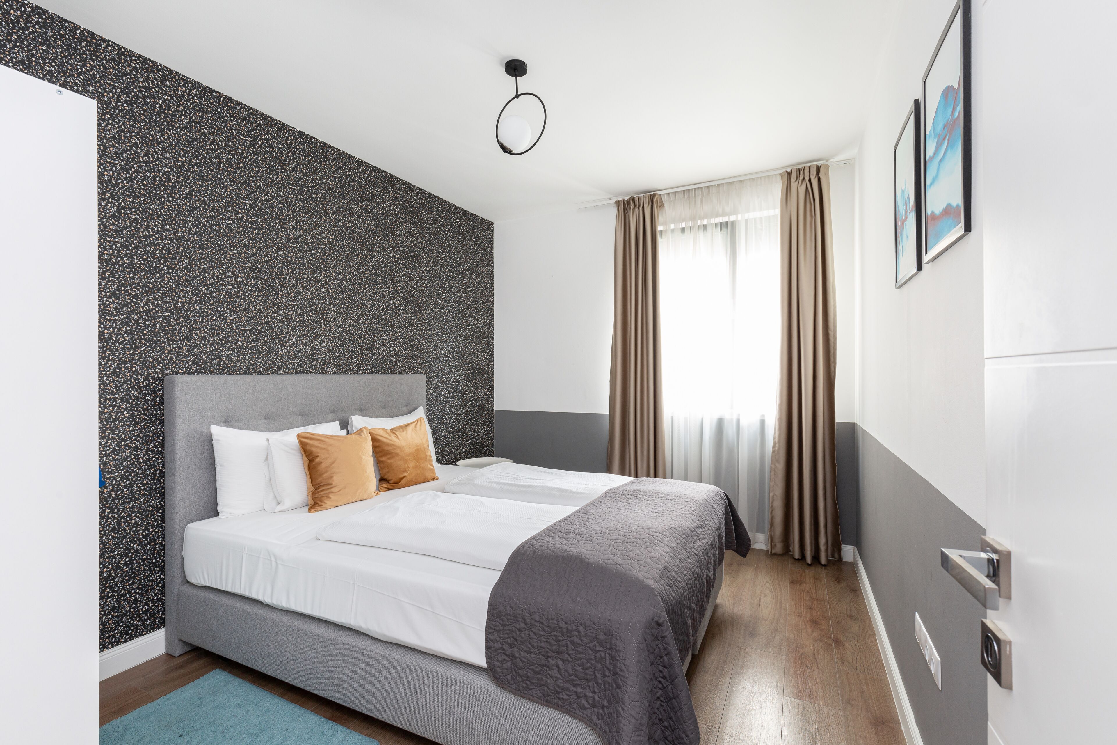 Wifi gratis y ropa de cama 
