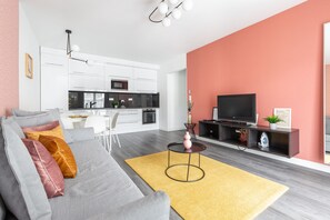 Televisión de pantalla plana 100 cm con canales de televisión por cable