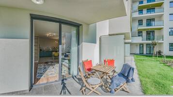 Apartamento superior, 1 quarto | Terraço/pátio