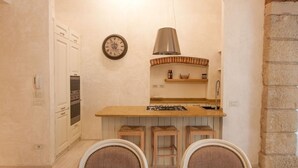 Dishwasher - Mary House (Verona)