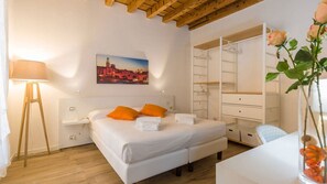 2 bedrooms