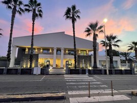 Facciata della struttura