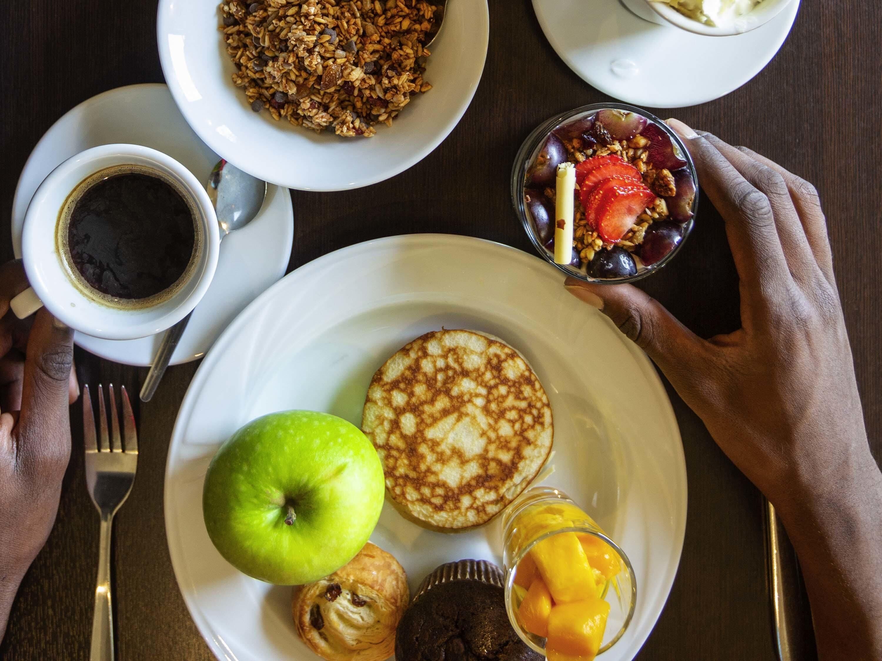 Daily buffet breakfast for a fee