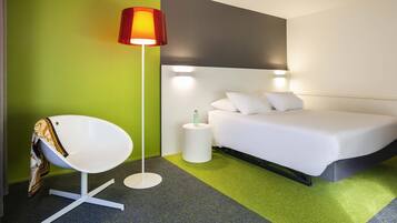 Premium Room, 1 Double Bed | Desk, WiFi (free)
