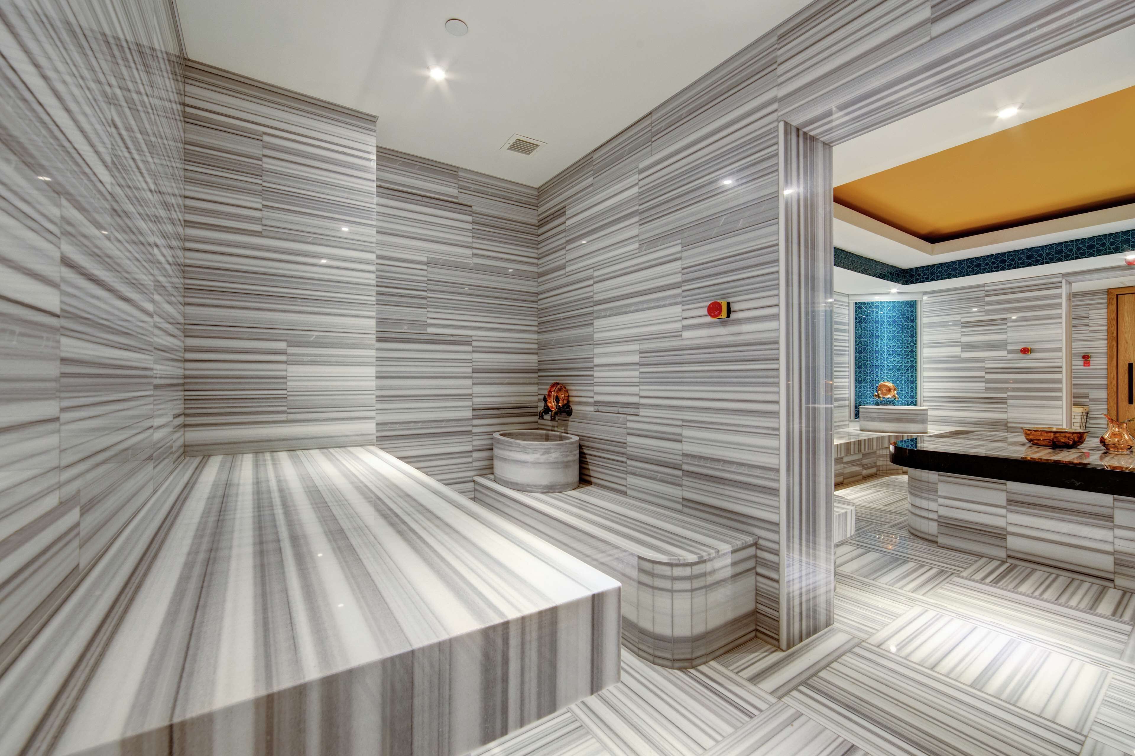 couples treatment room(s), massages