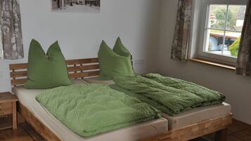 Dreibettzimmer, mit Bad | 1 Schlafzimmer