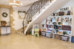 Interior - Vacation rental house with pool TAILLADES LS2-352 (Taillades)