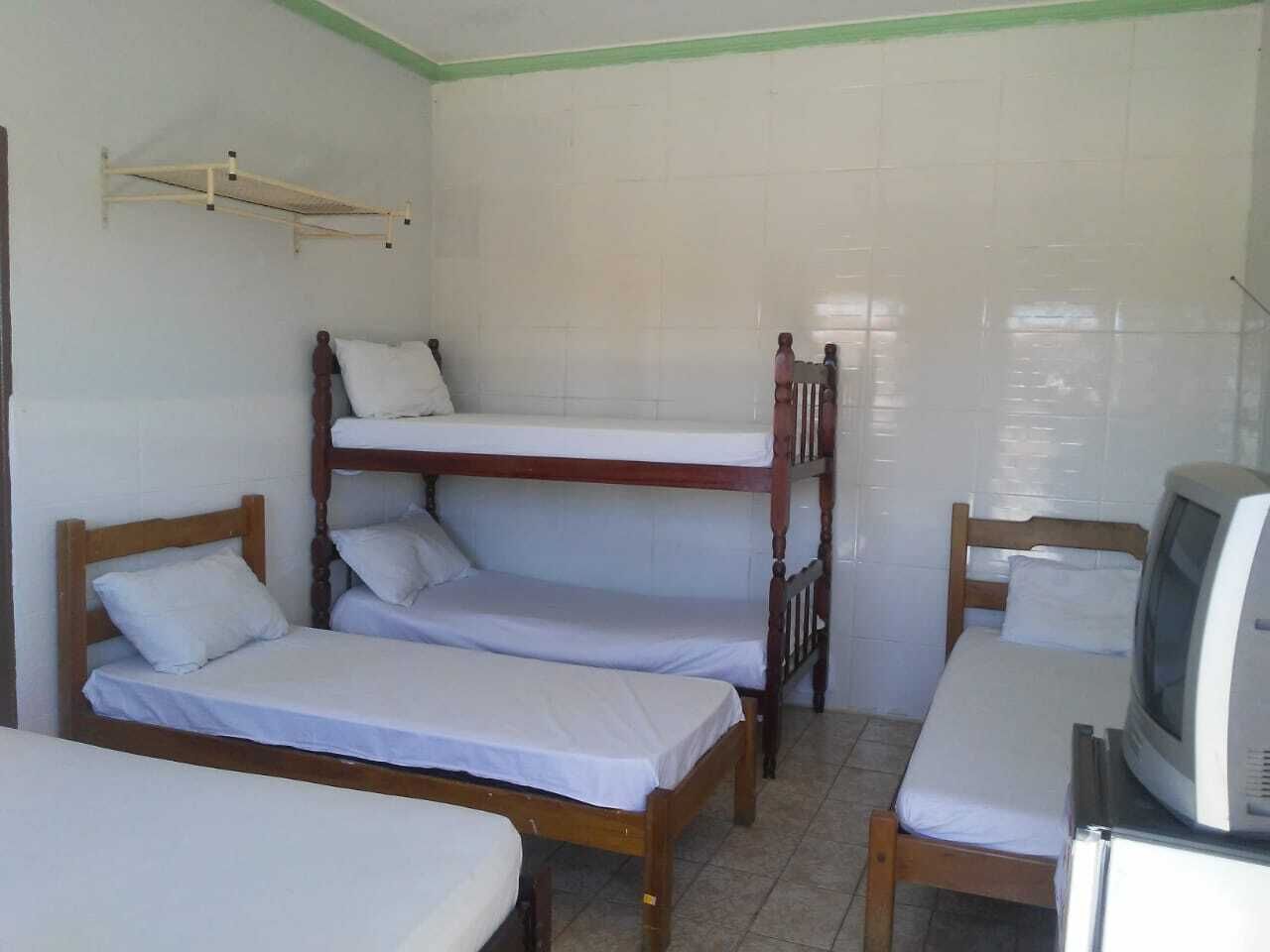 Family Room | Minibar, iron/ironing board, free WiFi, bed sheets