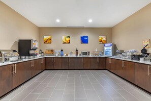 Free daily on-the-go breakfast