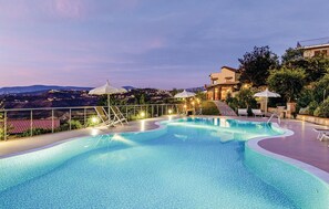 Piscina all'aperto
