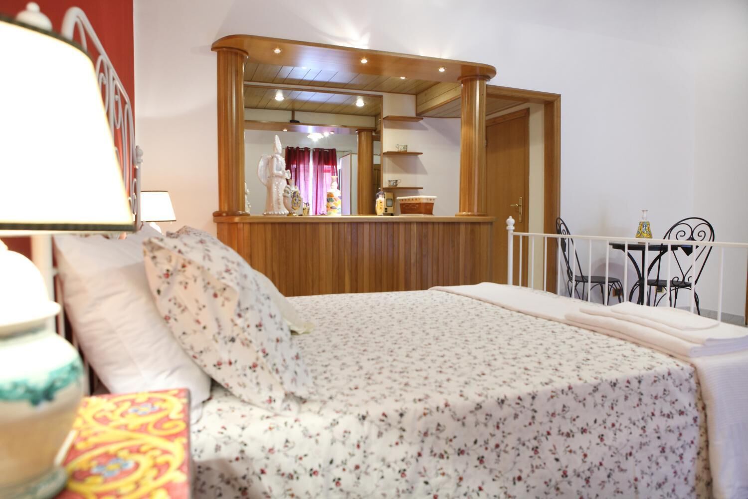 Zimmersafe, individuell dekoriert, individuell eingerichtet