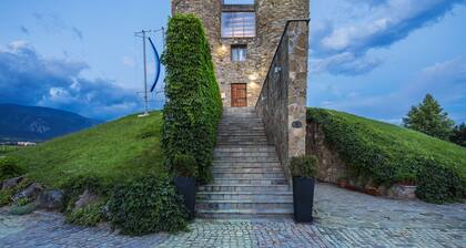 Maison & Chateau Copsa