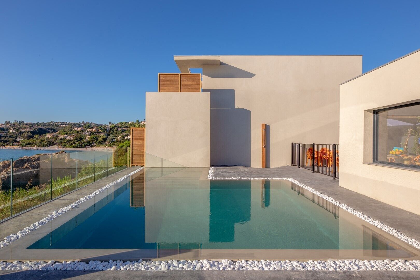 outdoor pool, pool loungers