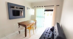 32-inch Smart TV with satellite channels, TV - Residencial Miragem Bombinhas Duo (Bombinhas)