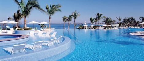 Piscina all'aperto