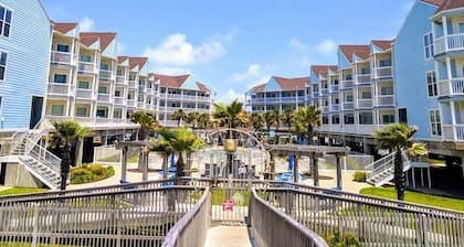 Updated! Beautiful 2/2 condo directly on the beach!