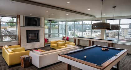 Domicile Suites at Venn on Main