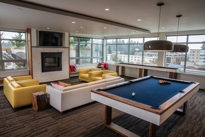 Domicile Suites at Venn on Main