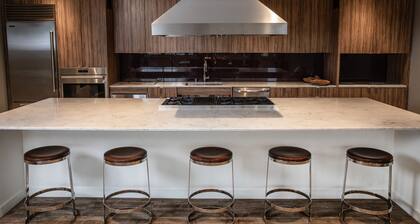 Domicile Suites at Venn on Main