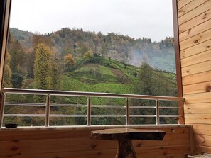 Terrace/patio - İrem Apart Restoran (Camlihemsin)