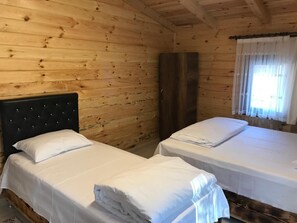 Apartment, Terrace | Iron/ironing board, free WiFi - İrem Apart Restoran (Camlihemsin)