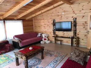 Apartment, Terrace | Living room | LCD TV - İrem Apart Restoran (Camlihemsin)