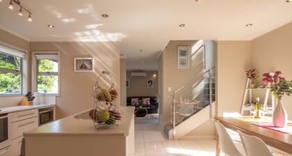 Modern Townhouse in New Plymouth