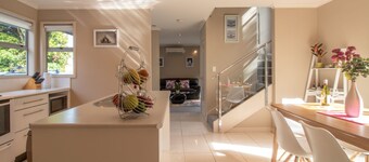 Modern Townhouse in New Plymouth