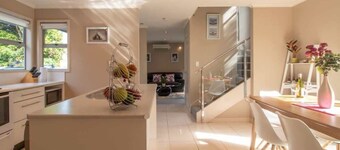 Modern Townhouse in Central New Plymouth