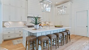 Villa, 5 Bedrooms | Private kitchen | Fridge, microwave, stovetop, dishwasher - Watercolor by Dune Vacation Rentals - Scrub Oak Lake District (Santa Rosa Beach)