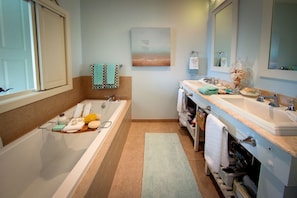 Bathroom - Compass Point by Dune Vacation Rentals (Santa Rosa Beach)