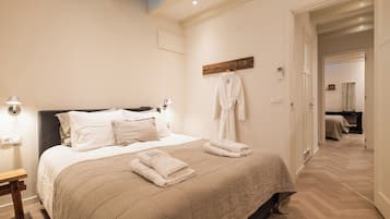 Apartment B | 2 bedrooms, premium bedding, down comforters, minibar