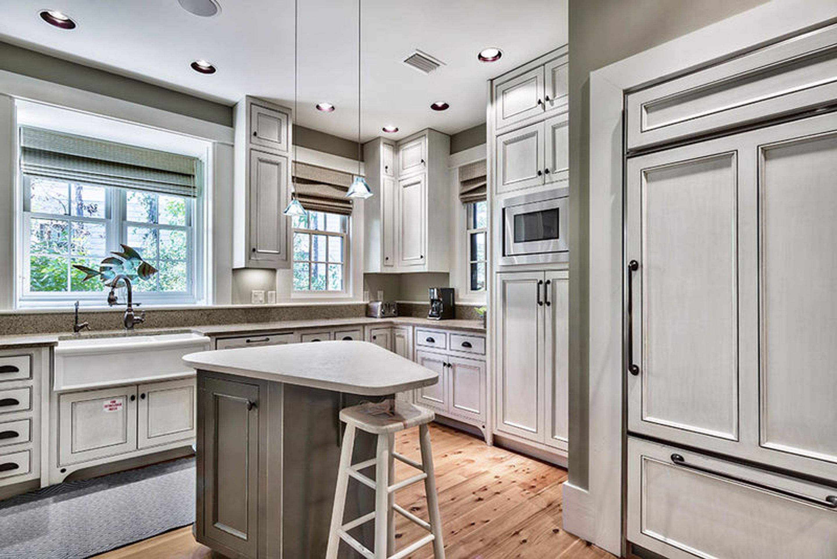 House, 3 Bedrooms | Private kitchen | Fridge, microwave, stovetop, dishwasher