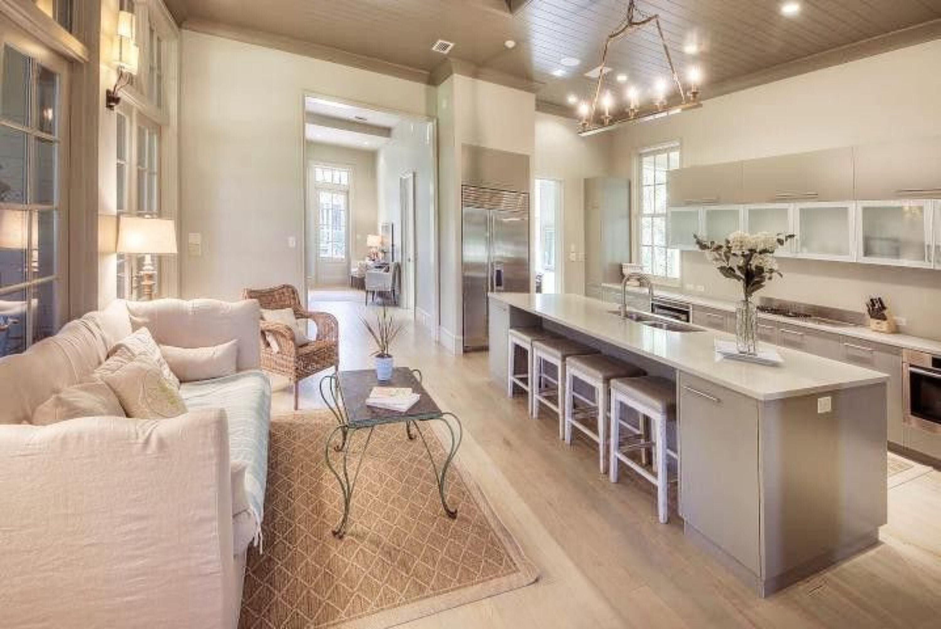 House, 5 Bedrooms | Living room | 50-inch flat-screen TV with cable channels, TV, DVD player