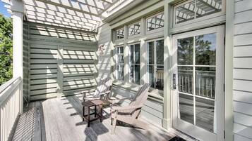 Condo, 1 Bedroom | Balcony