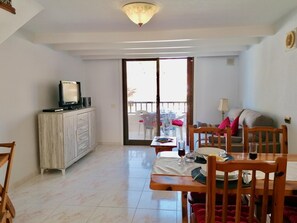 TV, stereo - Americas II Holiday Home (Playa de las Américas)