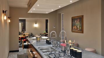 Free daily local cuisine breakfast