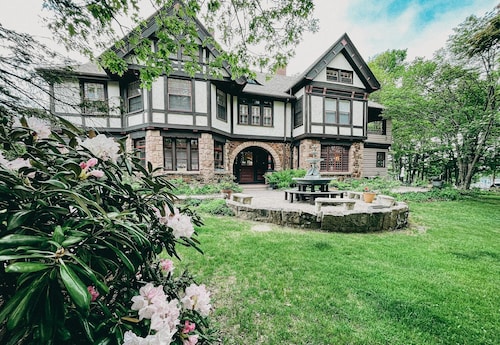 Bass Cottage & Ullikana