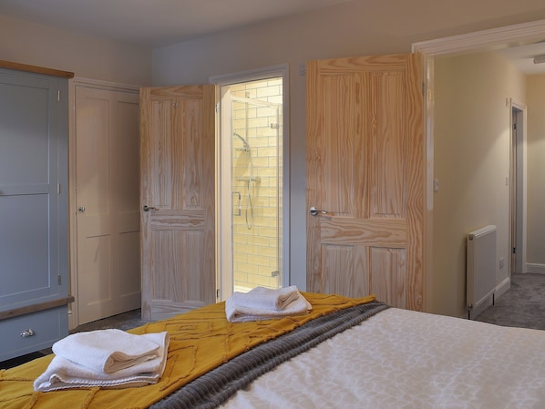 3 Schlafzimmer, kostenloses WLAN, Bettwäsche