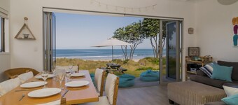 Beachfront Beauty - Whangamata Beachfront Home