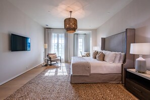Decoración personalizada, muebles diferentes y wifi 