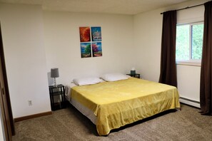2 bedrooms, in-room safe, free WiFi, bed sheets
