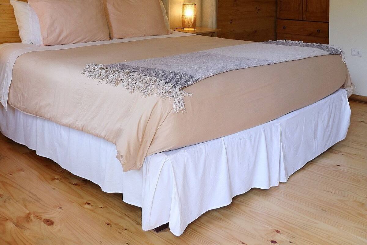 Habitación doble, baño privado | 1 dormitorio, ropa de cama de alta calidad, colchones viscoelásticos