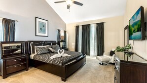 Room - Stunning 7 bed Home With South Facing, Private Pool and spa not Overlooked Near Disney With Cinema Room - 468 (Kissimmee)