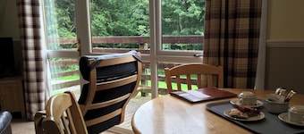 Thistle Lodge - UK7051